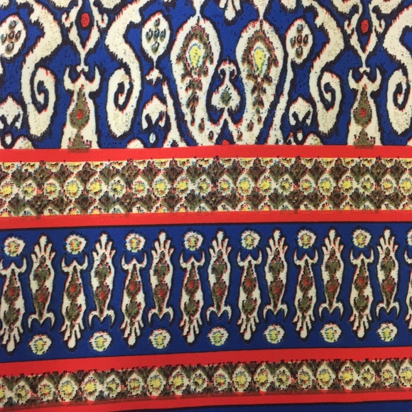 Valerie Stevens Sleeveless Top - Picture 5 of 11